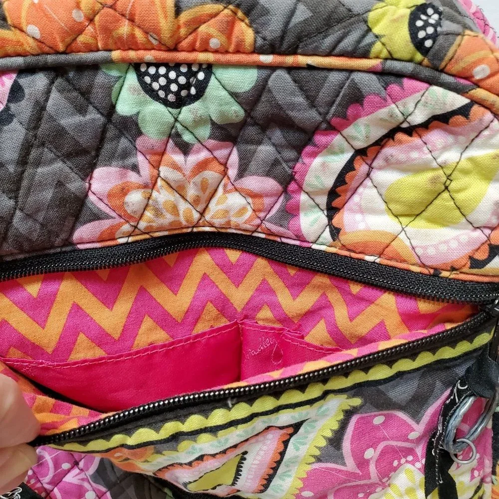 Large Colorful Vera Bradley Backpack, Floral, Paisley, Black, READ - Picture 9 of 12